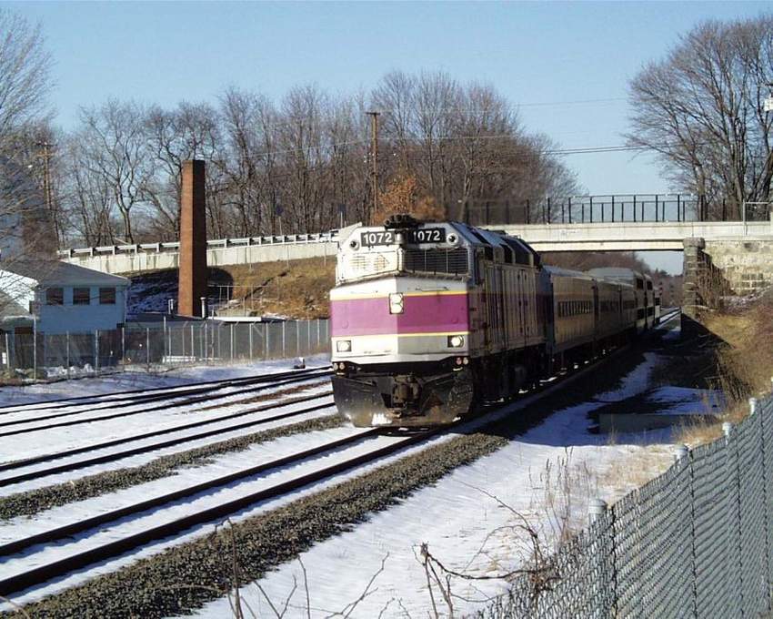 Photo of MBTA Train 2005 South at Middleboro