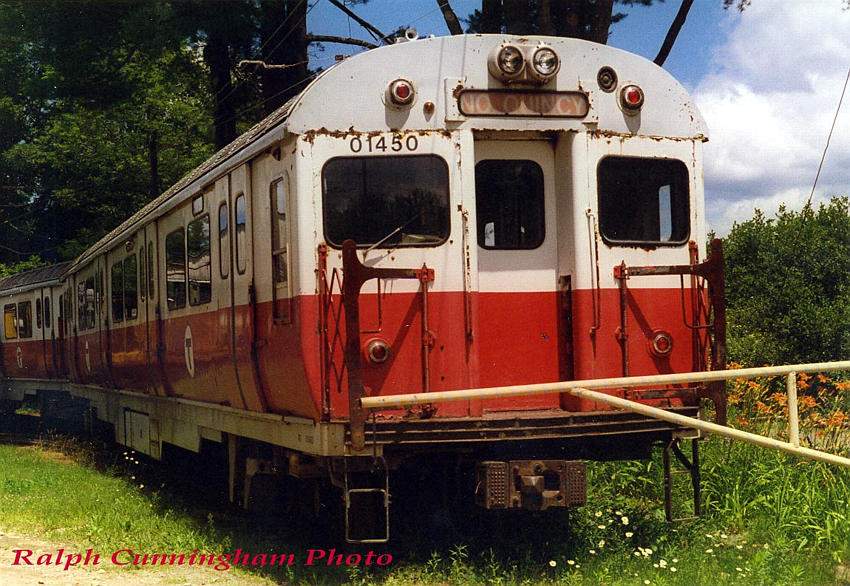 Photo of Here's Red Line Car  01450 still awaiting restoration.