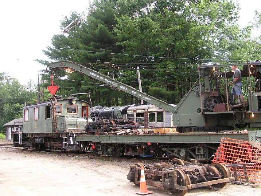 Photo of Oshawa Ontario Locomotive and Boston Crane & Seashore Trolley Museum