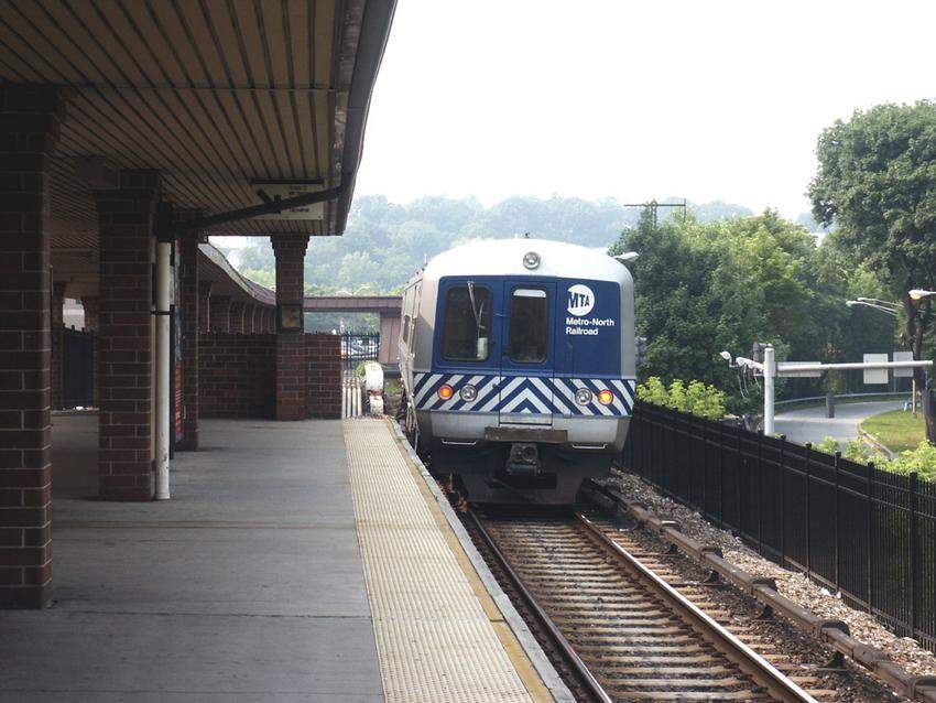 Photo of Metro-North Train #644 Leaving White Plains Station - 10:01 A.M.