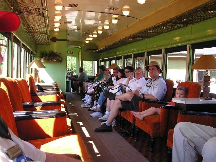 Photo of Lehigh Valley Transit Co #1030 at the Seashore Trolley Museum