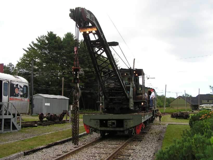 Photo of Boston Elevated Railway (now Red line) Crane 0551 at Seashore Trolley Museum
