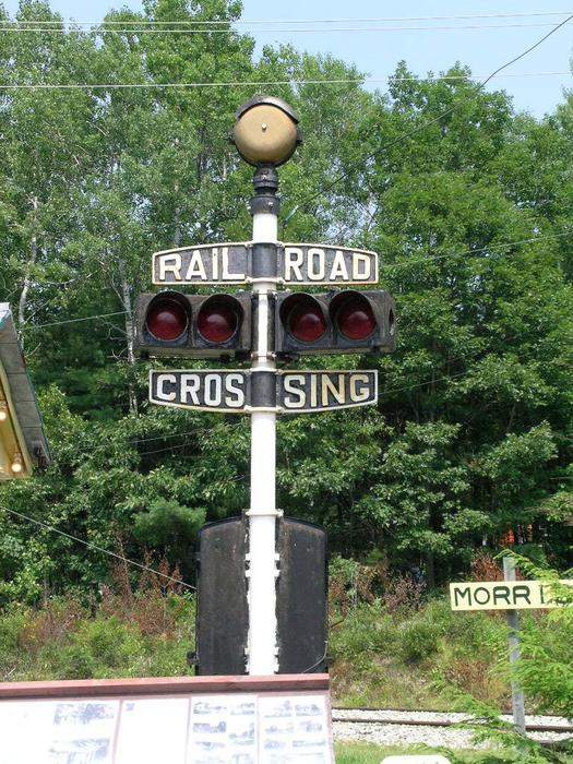 Photo of RR Crossing signal at Morrison Hill Station