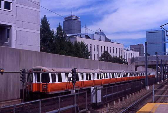 Photo of Orange Line train approaches Ruggles in Boston