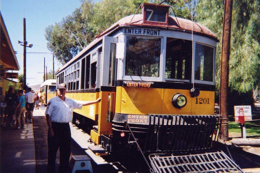Photo of Los Angeles Railway #1201