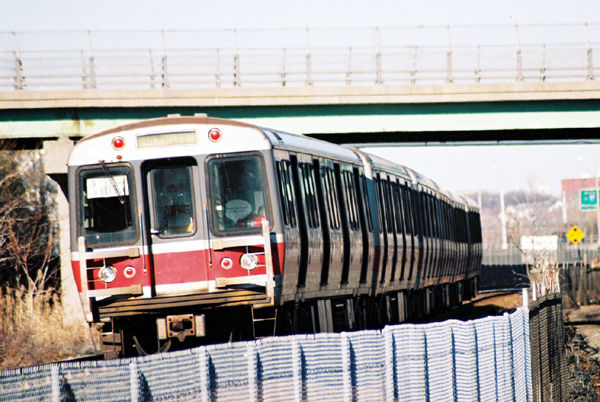 Photo of Inbound Red Line train in Braintree