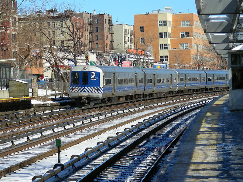 Photo of Harlem Line Train At Fordham