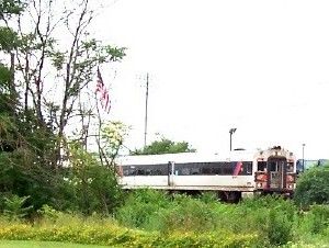 Photo of Eastbound NJT train in Bridgewater