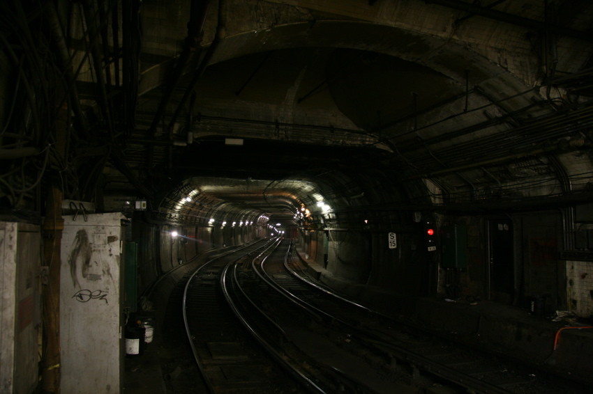Photo of Tunnel from State Street to Government Center