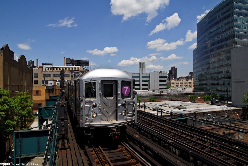 Photo of R62 7 Train at Queens NYC