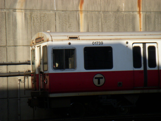Photo of MBTA Red Line UTDC Train Pulls into Quincy Center