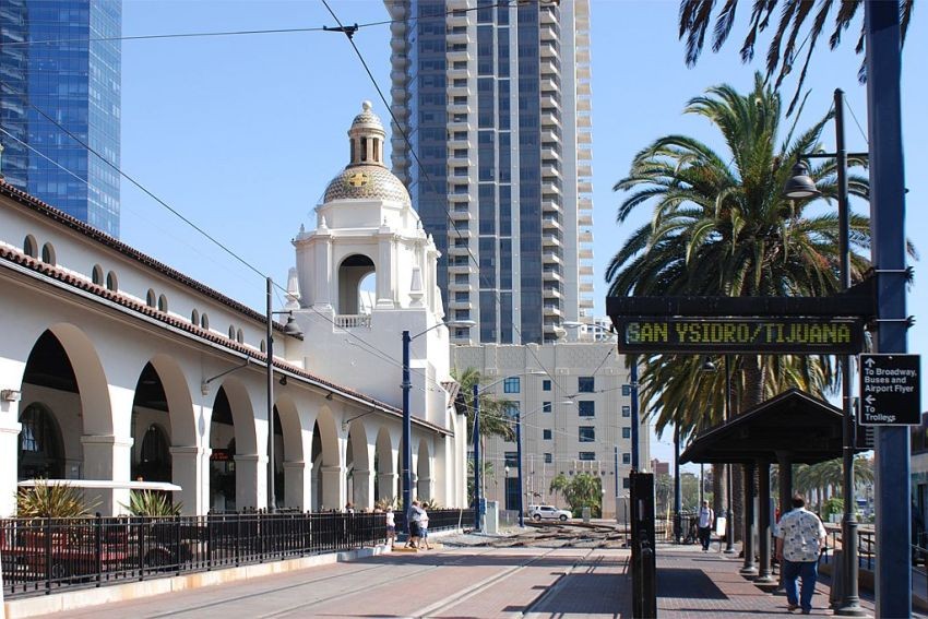 Photo of Sante Fe Station in San Diego