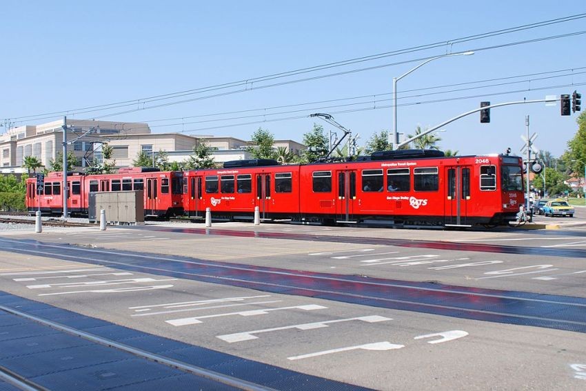 Photo of San Diego Trolley arriving Old Town