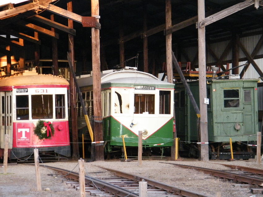 Photo of Streetcar 631 ready for holidays