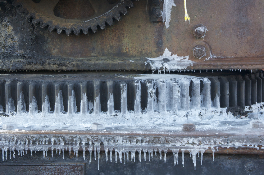 Photo of Ice coats the gears that spin the house of Crane 0551