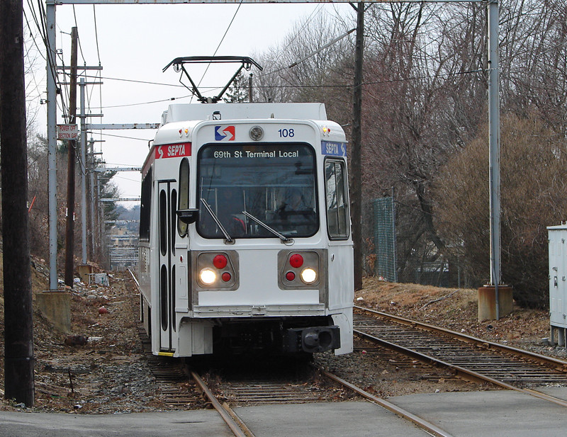 Photo of SEPTA ROUTE 101 Approaching Aronimink Avenue Station in Drexel Hill, PA.