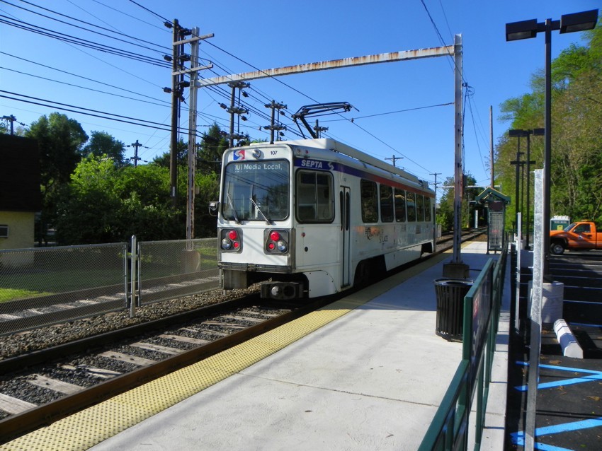 Photo of SEPTA 107 in Springfield, PA.