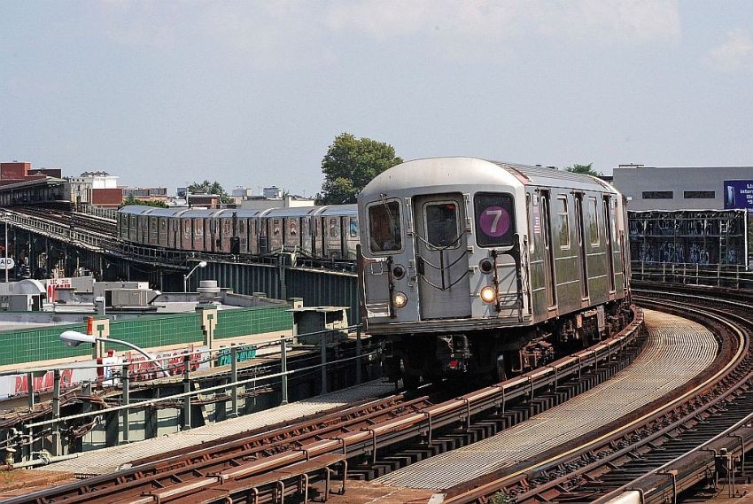 Photo of 7 Train @ 46th & Bliss