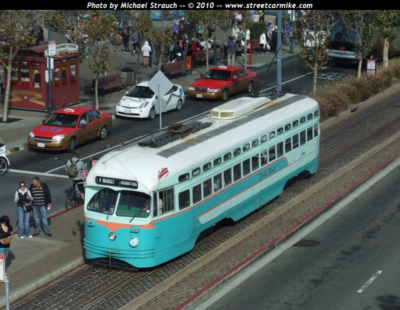Photo of San Francisco Muni PCC 1076