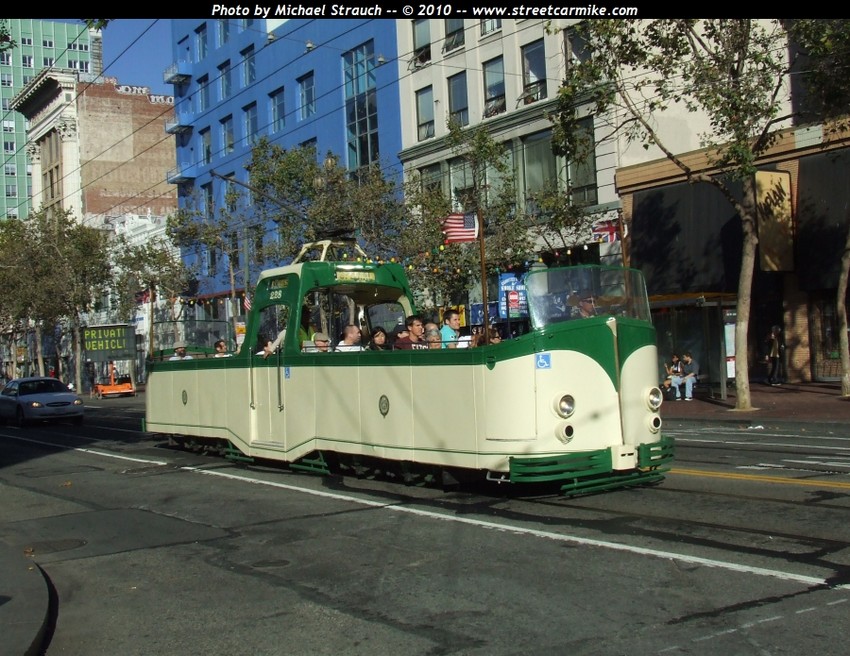 Photo of San Francisco Muni Car 228
