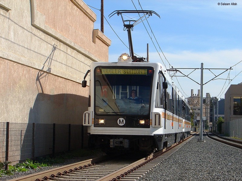 Photo of LACMTA Gold Line light rail system Los Angeles