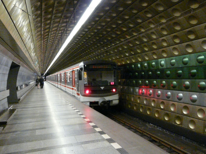 Photo of Metro action