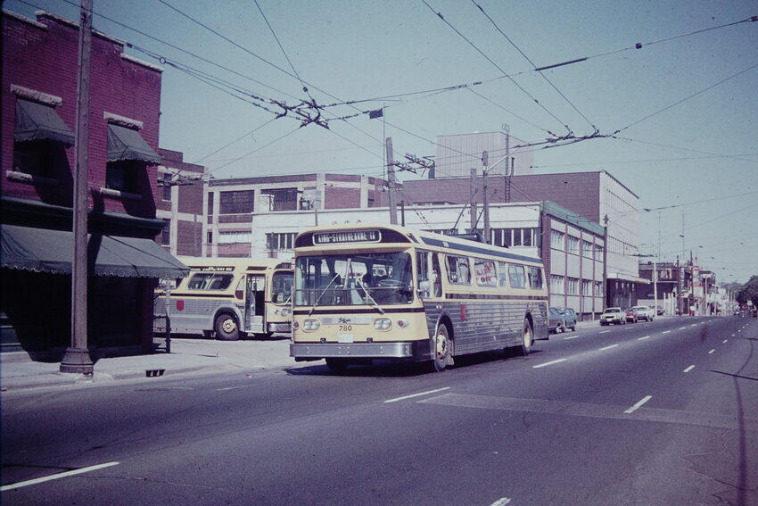 Photo of Flyer E700 trolley coach